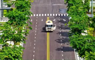 Hạ tầng nội khu Gladia The Waters hoàn thiện với đường nhựa, vỉa hè và cây xanh đồng bộ.